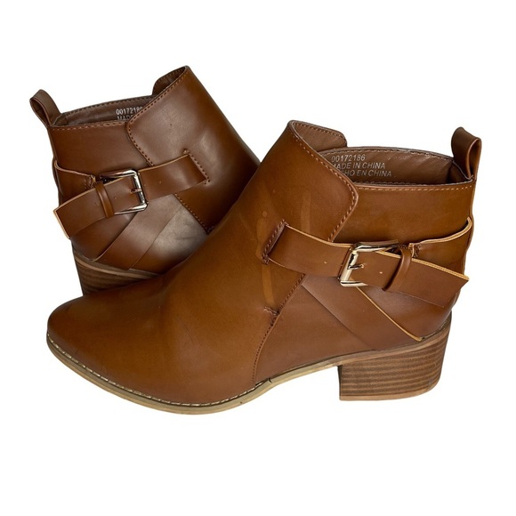 Forever 21 Brown Buckle Pointy Toe Booties Size 8 - Picture 5 of 13